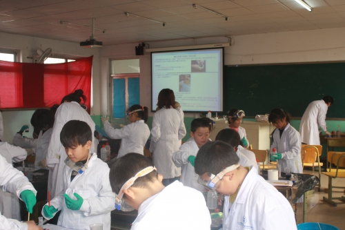 Image of Bowen School Shibalidian students taking part in the Global Experiment